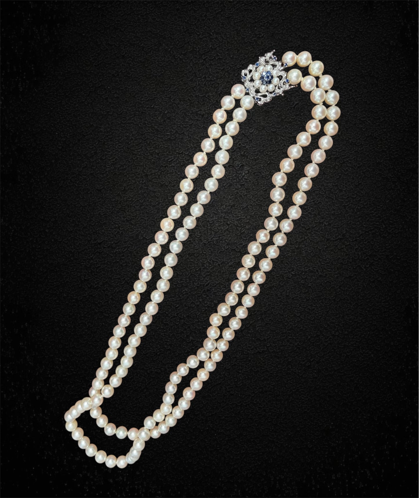 Splendida collana di perle a doppio filo