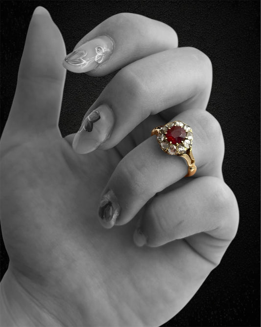 Anello Austro-Ungarico con Rubino e Diamanti