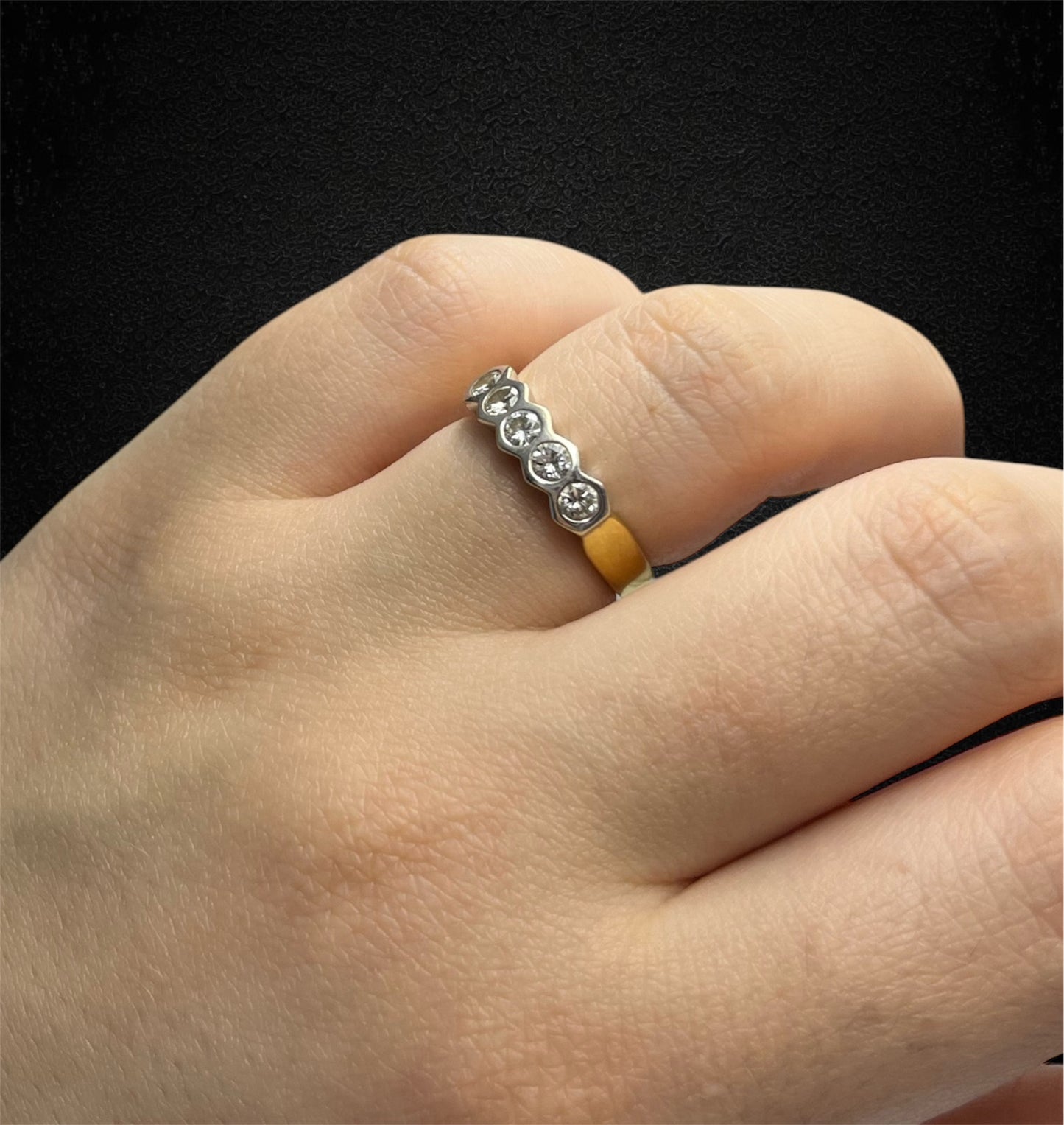 Riviere in oro bianco e giallo con diamanti