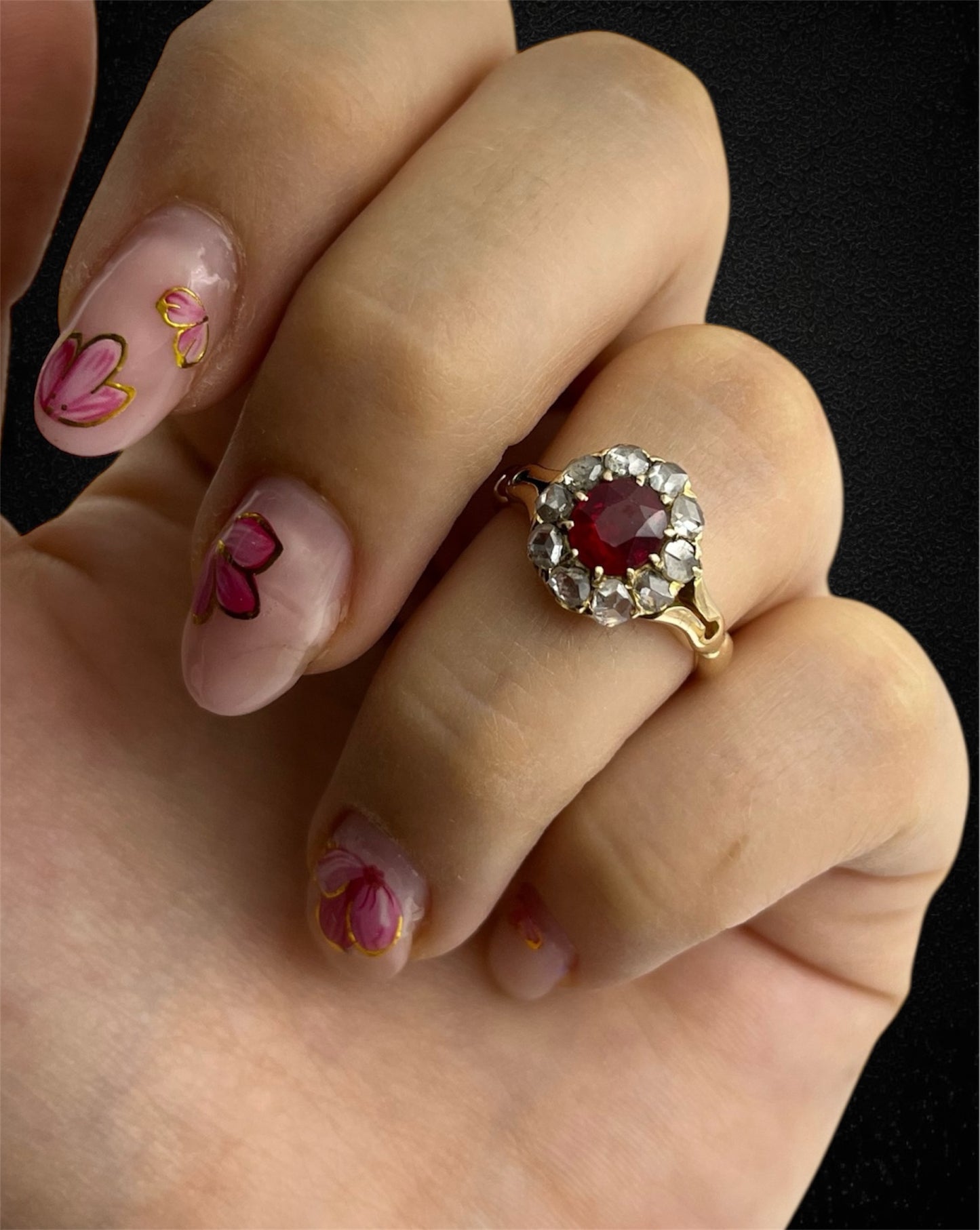 Anello Austro-Ungarico con Rubino e Diamanti