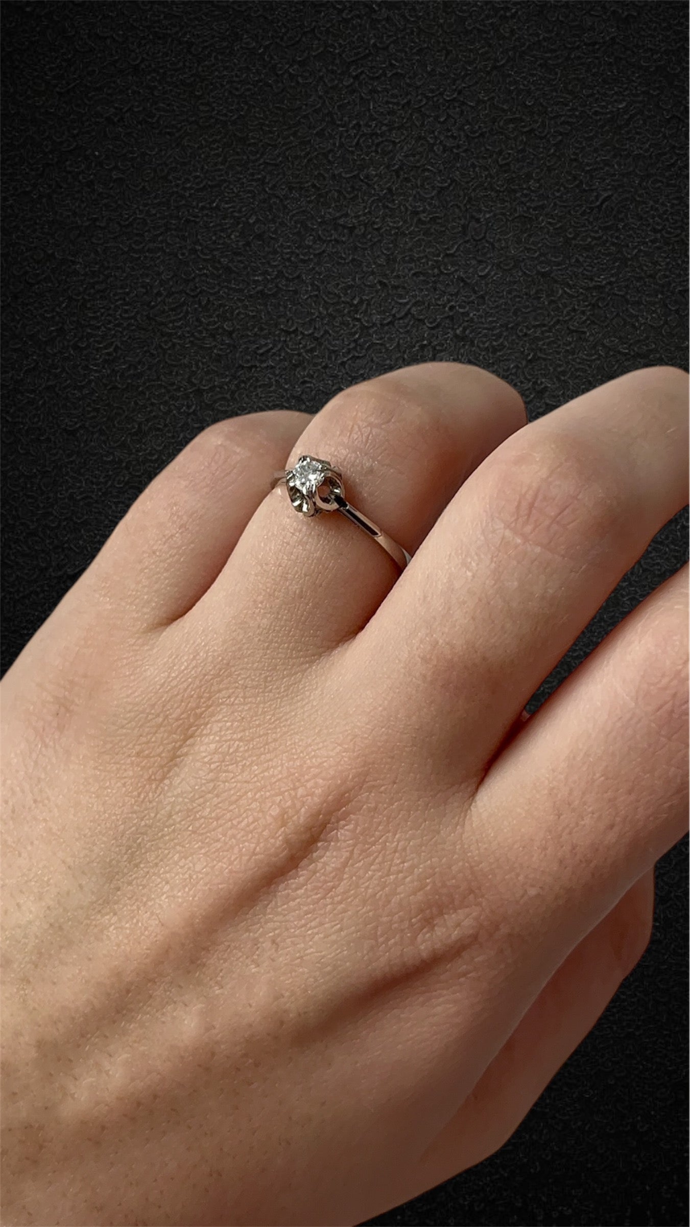 Diamond solitaire ct. 0.17