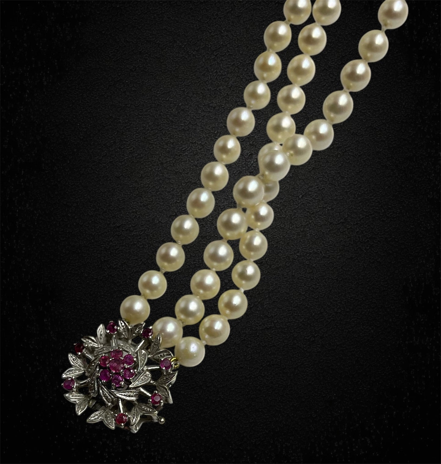 Bracciale novecentesco a tre fili di perle