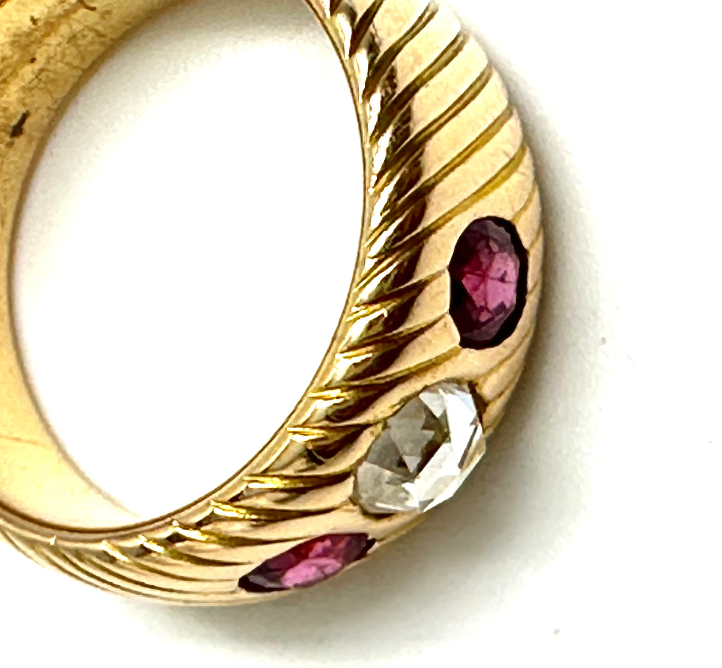 Anello vintage austro-ungarico della fine del XIX secolo.