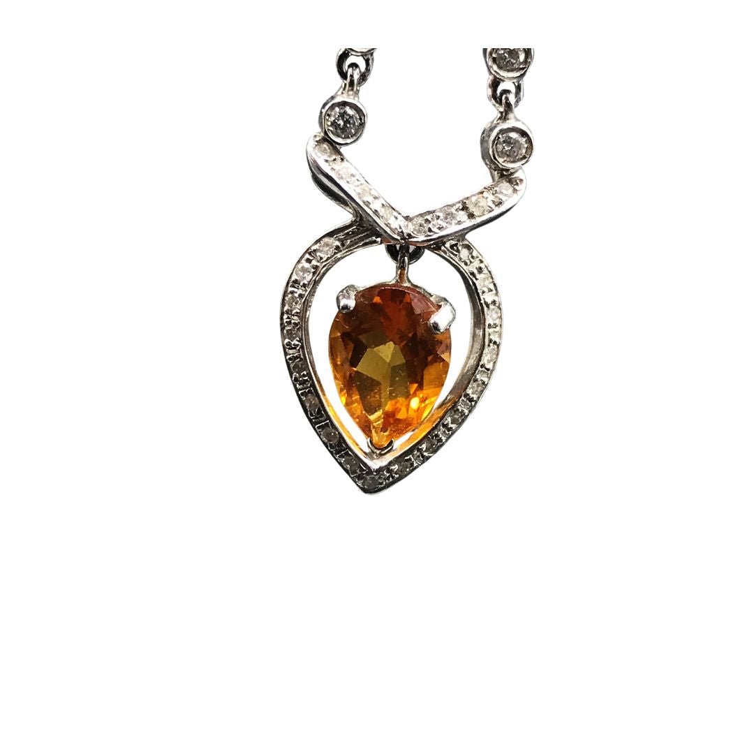 Set moderno collier e orecchini con topazi e diamanti