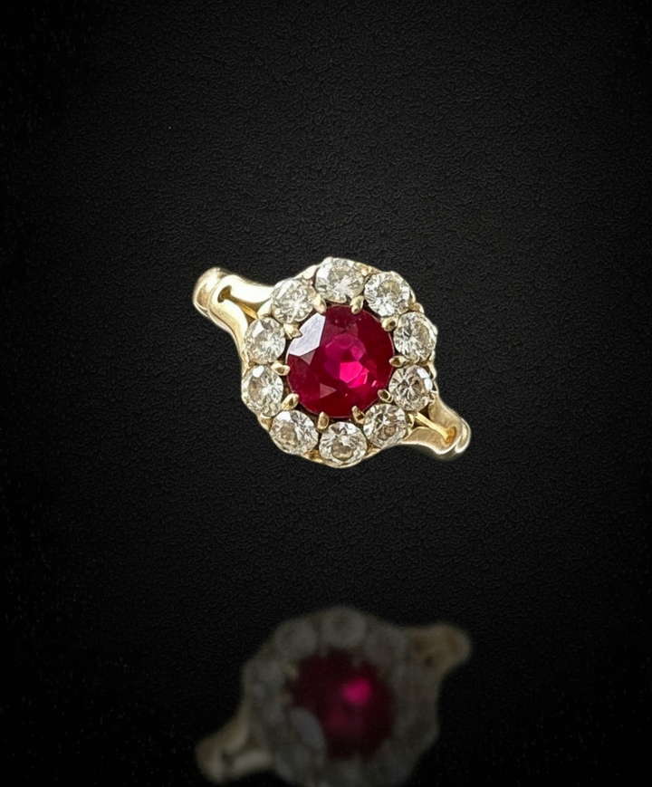 Anello Austro-Ungarico con Rubino e Diamanti