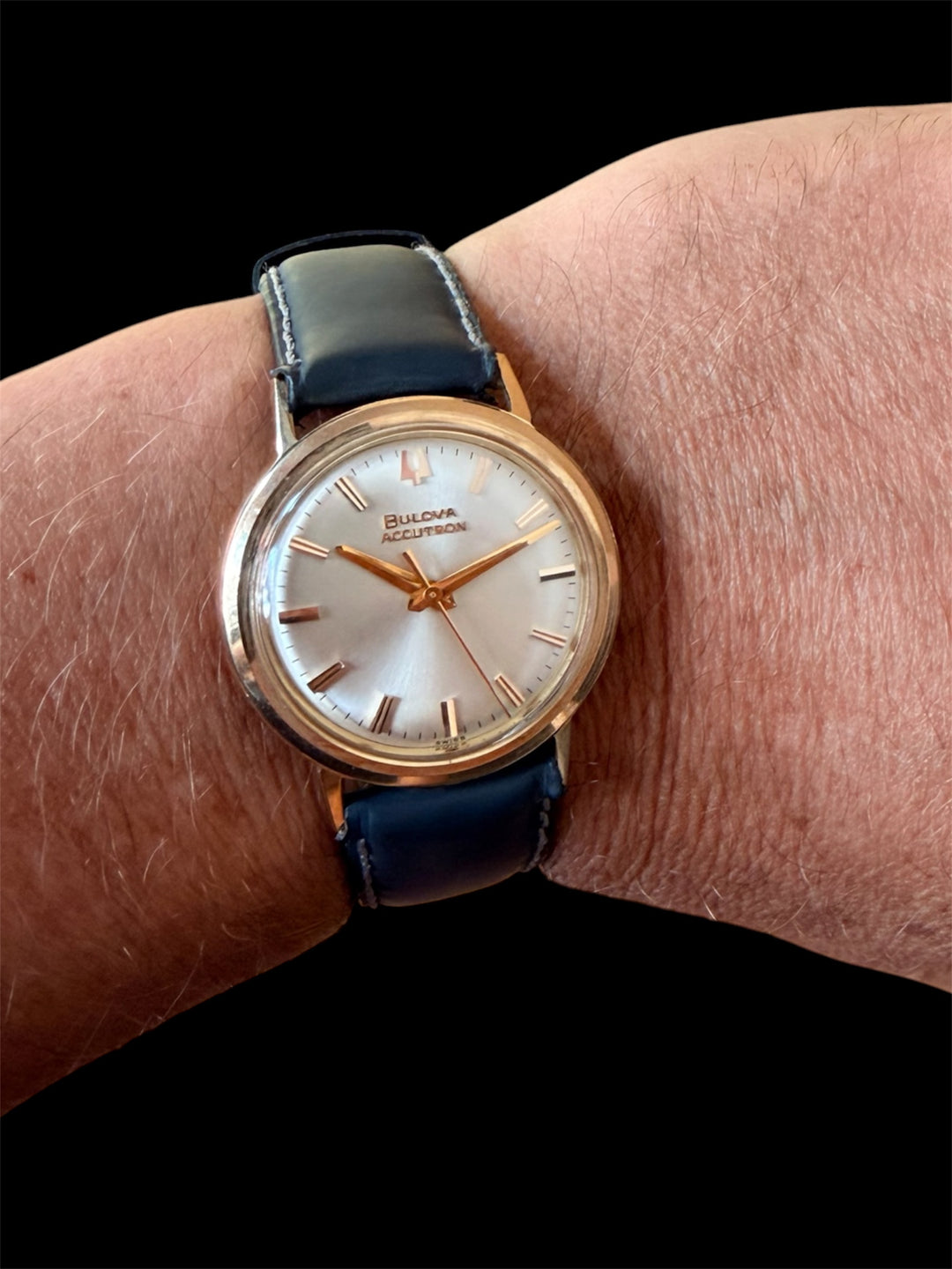 Bulova Accutron Calibro 214H – Oro Massiccio 18K – Anni '60
