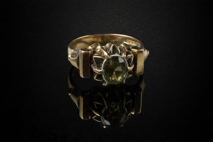 Solitario Anni '20 con Diamante Fancy