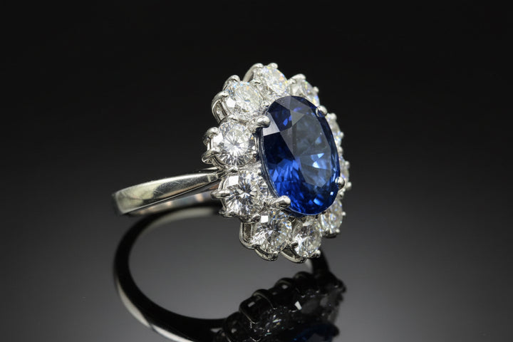 Sfavillante Anello Zaffiro e Diamanti