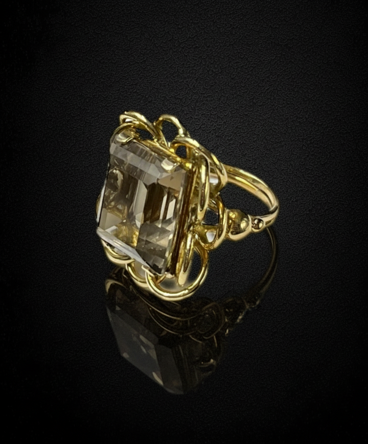 Anello con Quarzo Morione