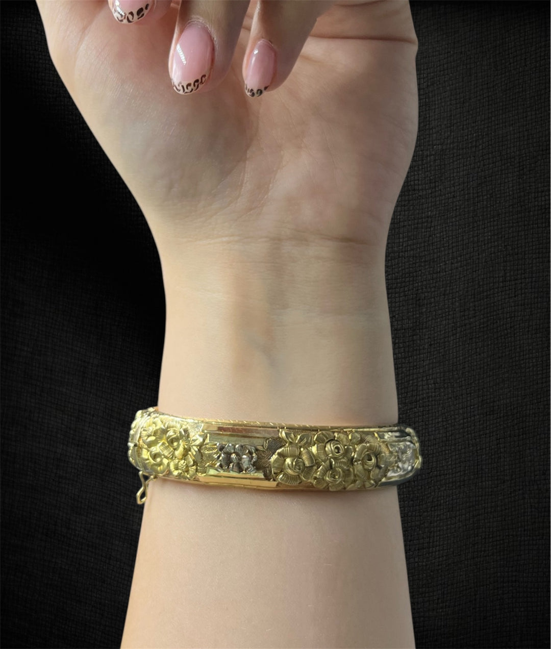 Bracciale in Oro Giallo 18K — Italia, seconda metà XIX secolo