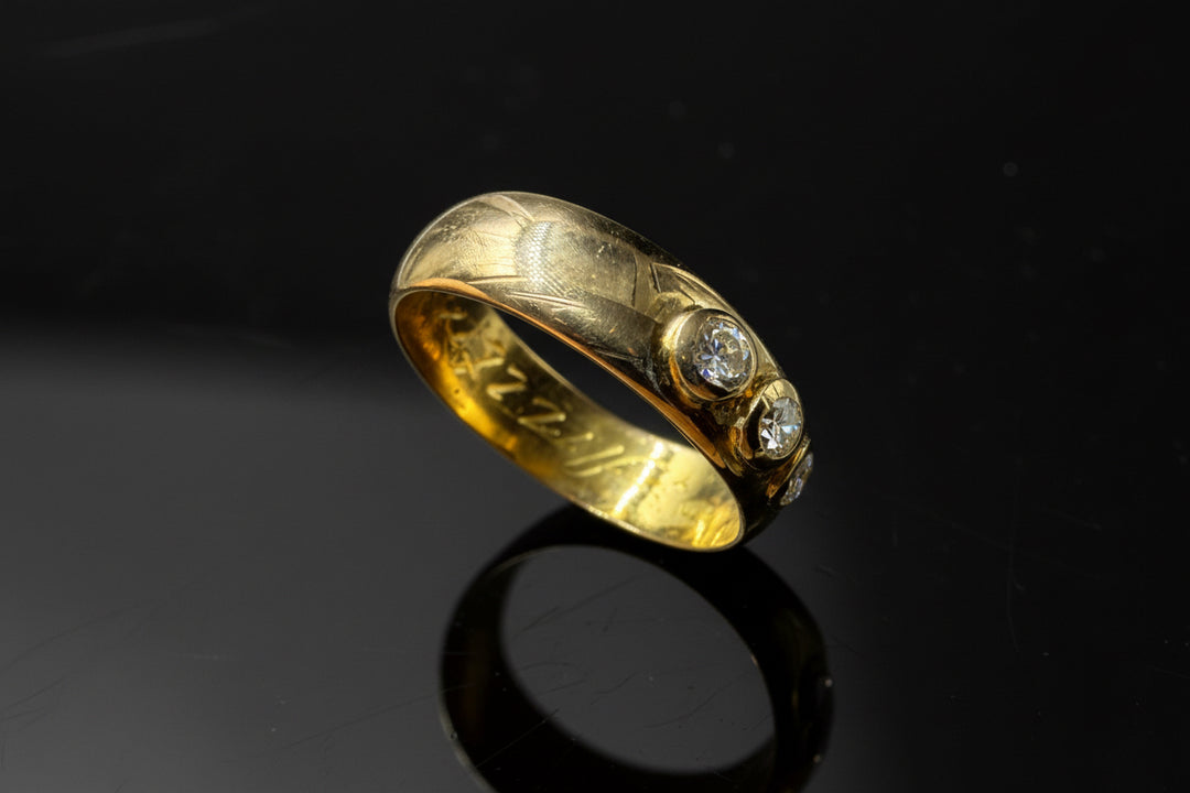 Anello Fascia Bombata Trilogy