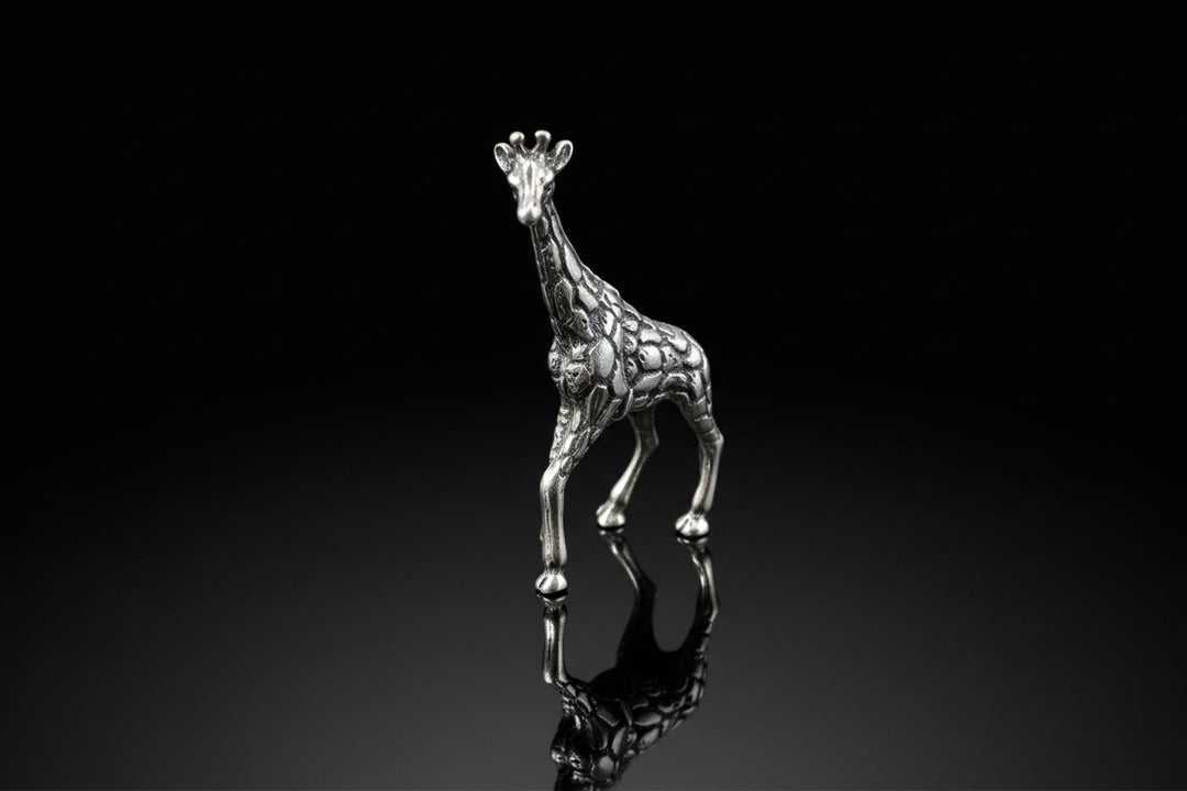 Giraffa in Argento 800 – Scultura Artigianale Italiana di Pregio