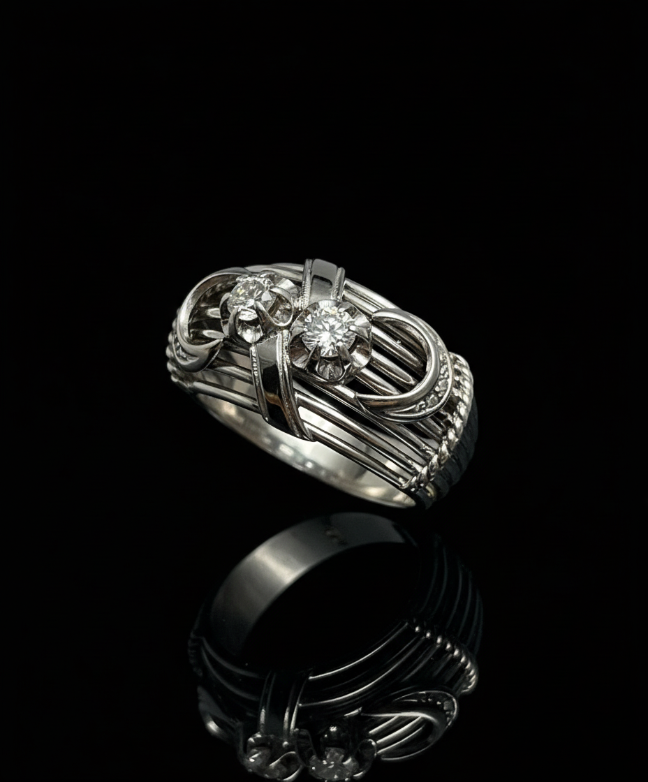 Anello Bombato "Mille Fili", con diamanti.