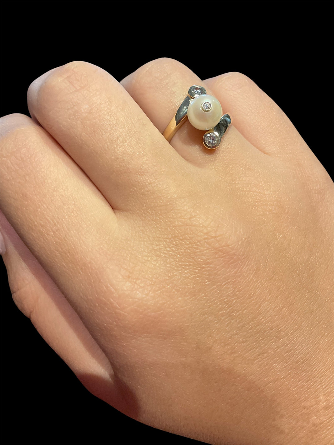 Anello austro-ungarico con perla e diamanti taglio rosa, fine '800