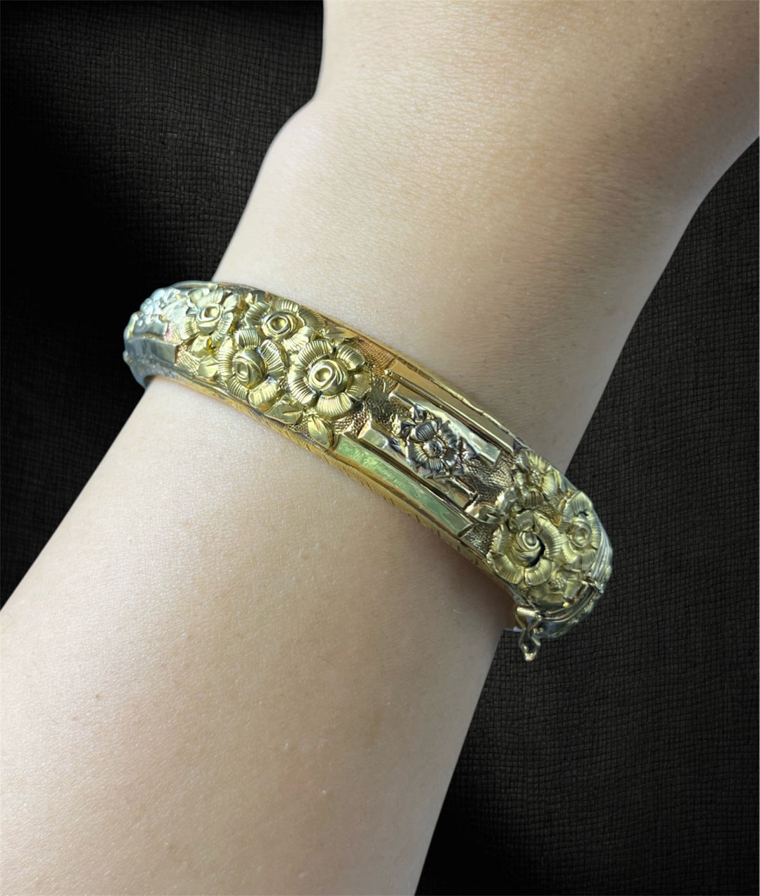 Bracciale in Oro Giallo 18K — Italia, seconda metà XIX secolo