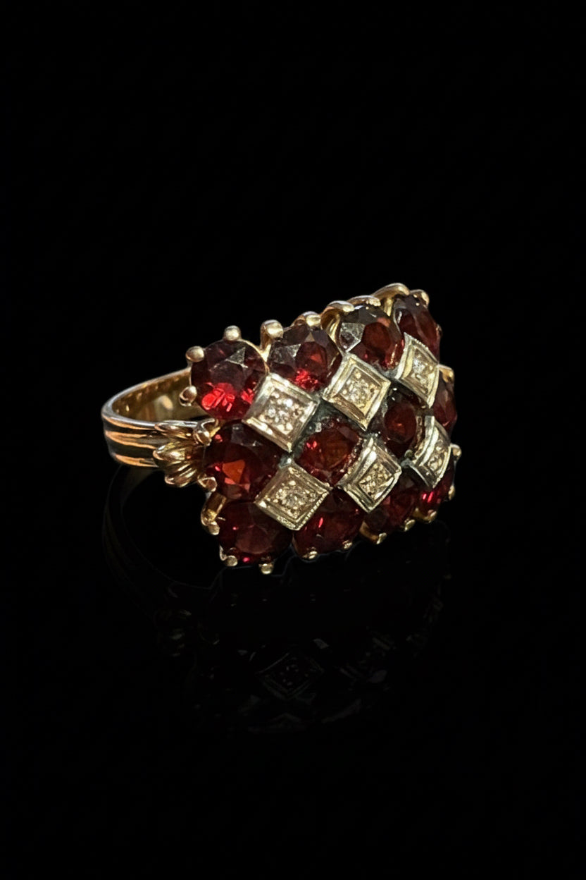 Anello cocktail Anni '50 con Granati e Diamanti