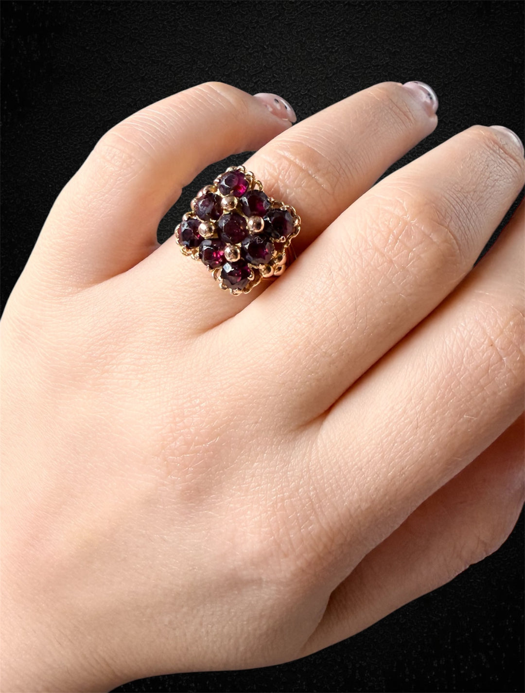 Anello con Granati Rodolite