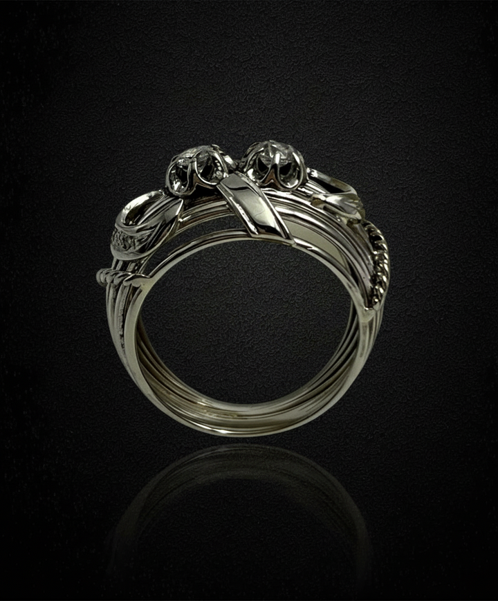 Anello Bombato "Mille Fili", con diamanti.