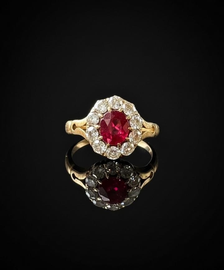 Anello Austro-Ungarico con Rubino e Diamanti