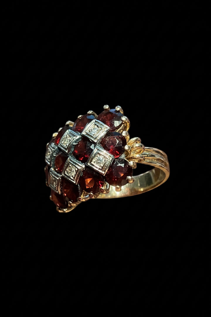 Anello cocktail Anni '50 con Granati e Diamanti
