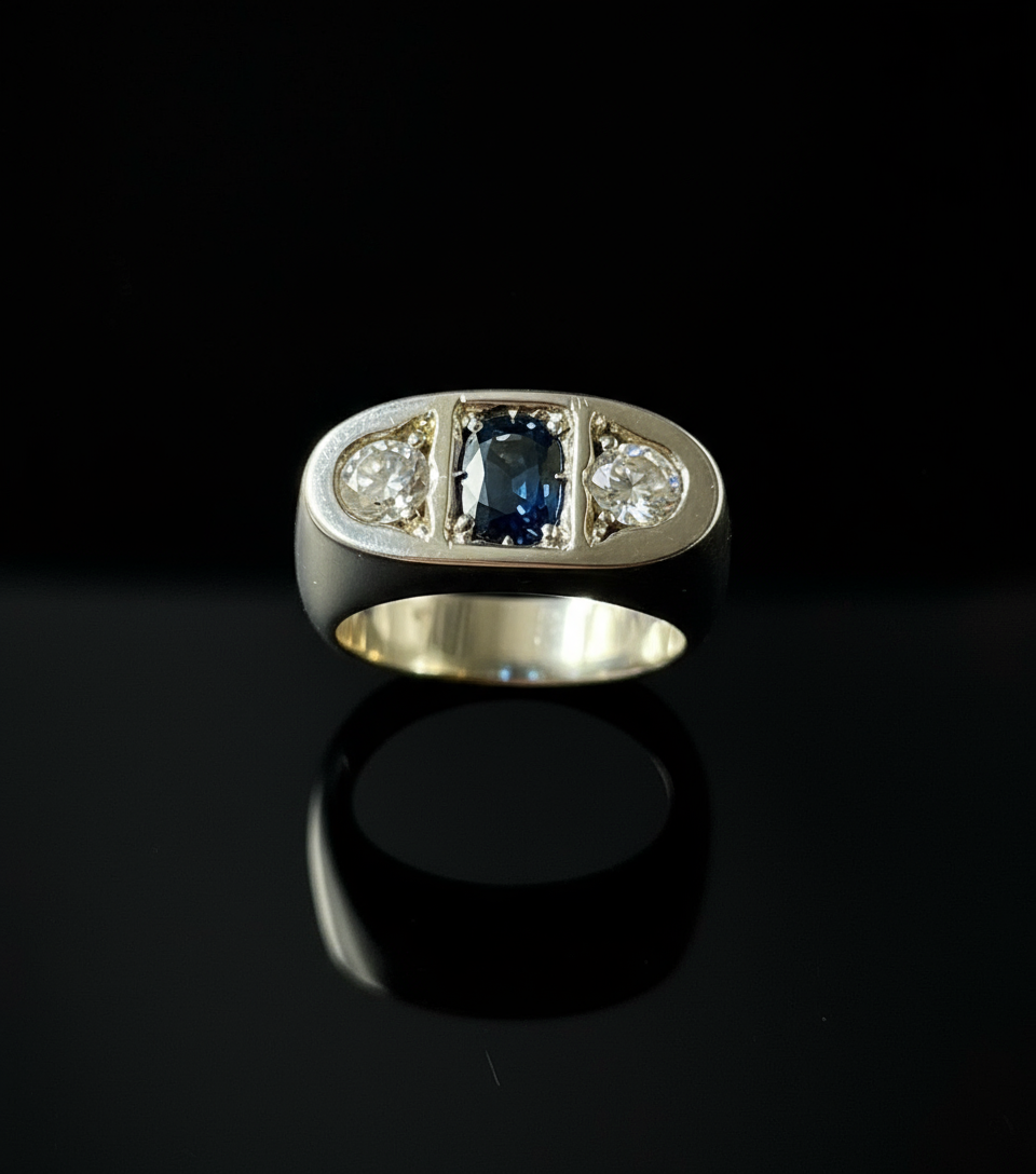 Anello a Ponte con Zaffiro e Diamanti. Primi '900