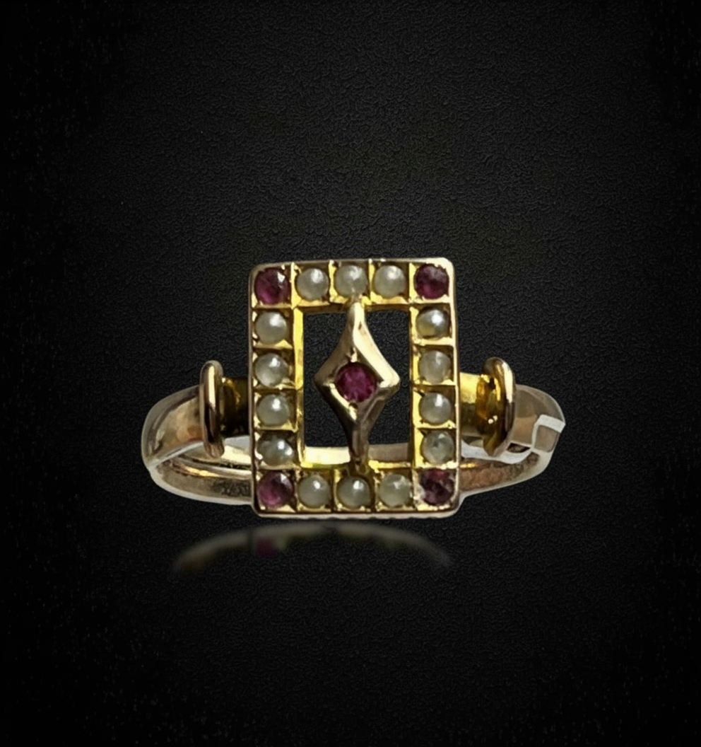 Anello Primi '900 con Rubelliti e Micro Perle