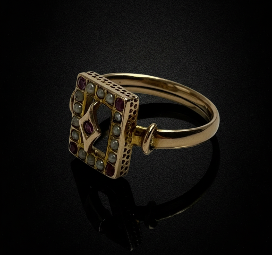 Anello Primi '900 con Rubelliti e Micro Perle