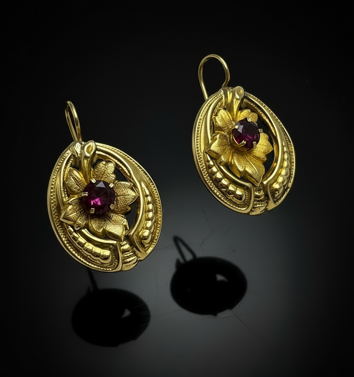 Orecchini in Foglia con Granati, Austroungarici