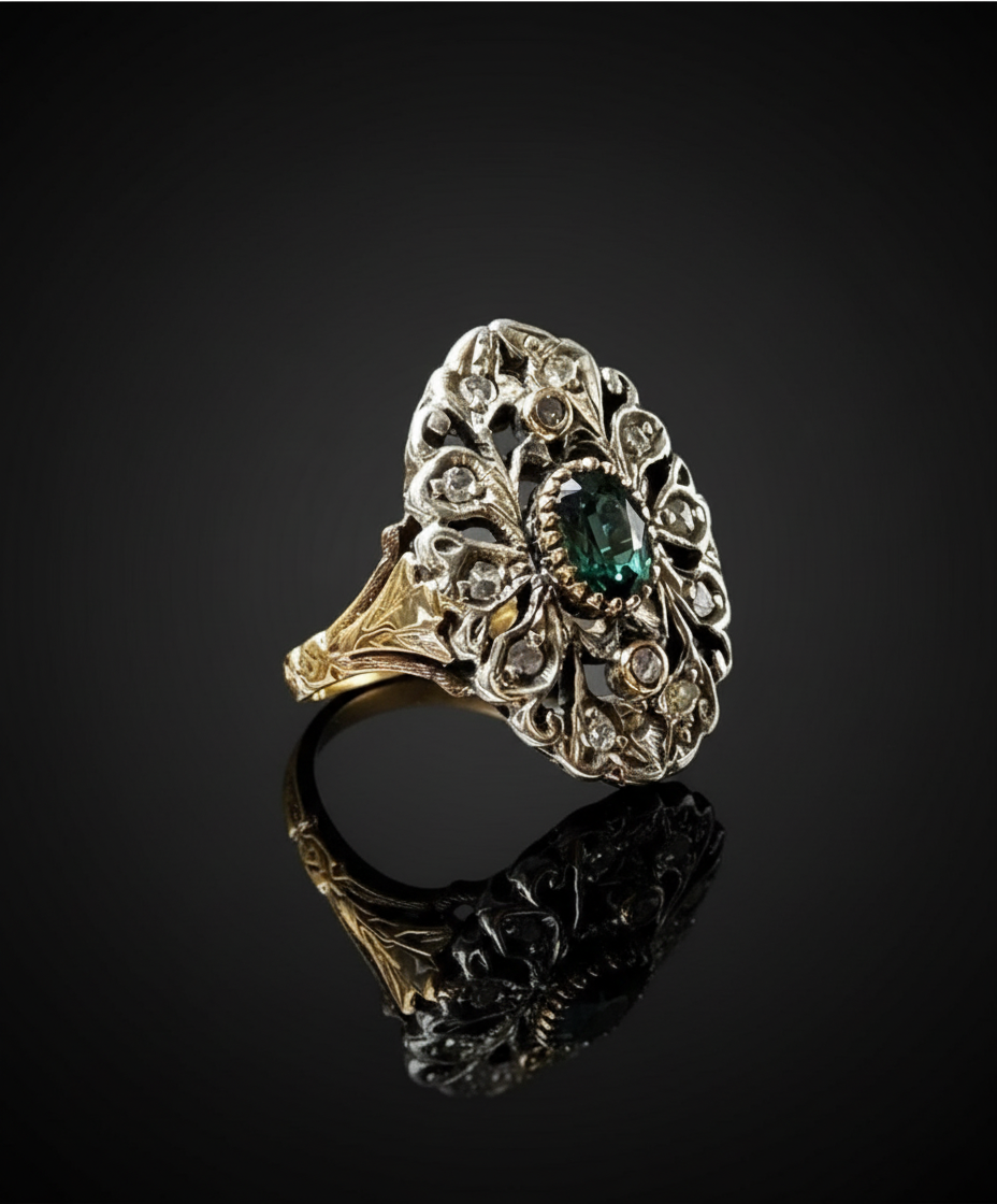 Anello in Stile Barocco con Peridot e Diamanti