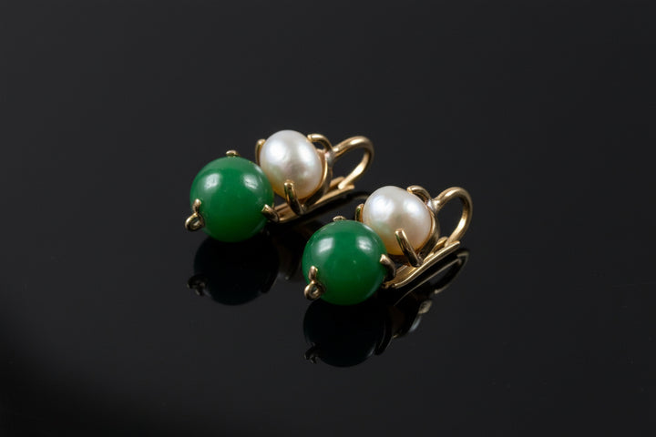 Orecchini in Oro Giallo 18K con Smeraldo e Perla Naturale