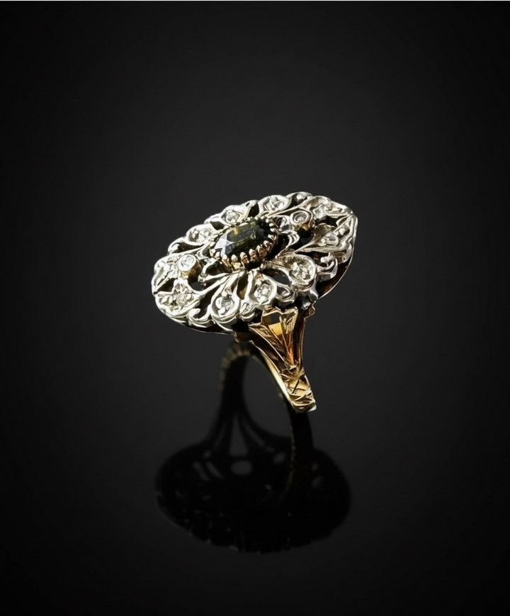 Anello in Stile Barocco con Peridot e Diamanti
