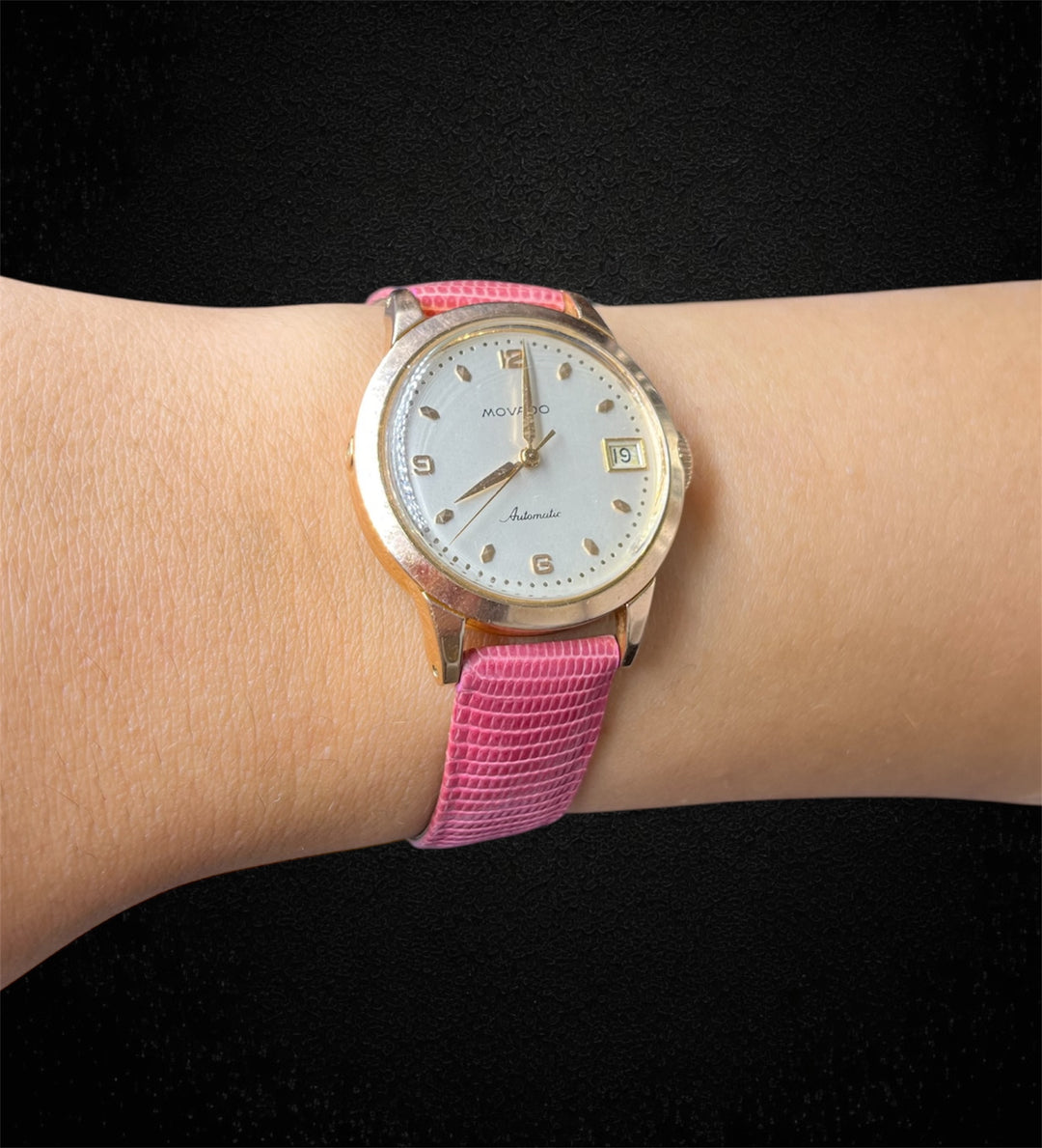 Movado, anni ’50 — cassa a vite in oro 18K, calibro 224A