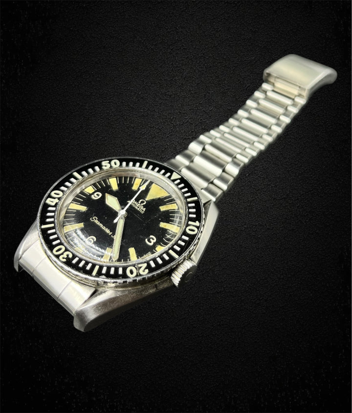 Omega Seamaster 300 "big triangle diver" Ref. 165.024 (1968)