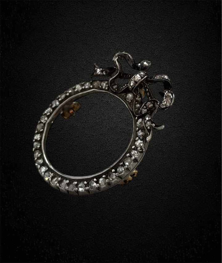 Victorian frame brooch, circa 1830