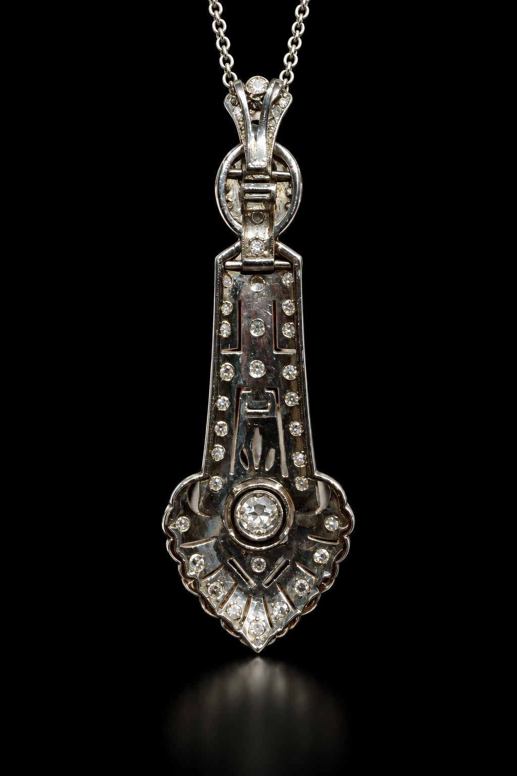 Pendente Art Deco in platino, diamanti e zaffiri