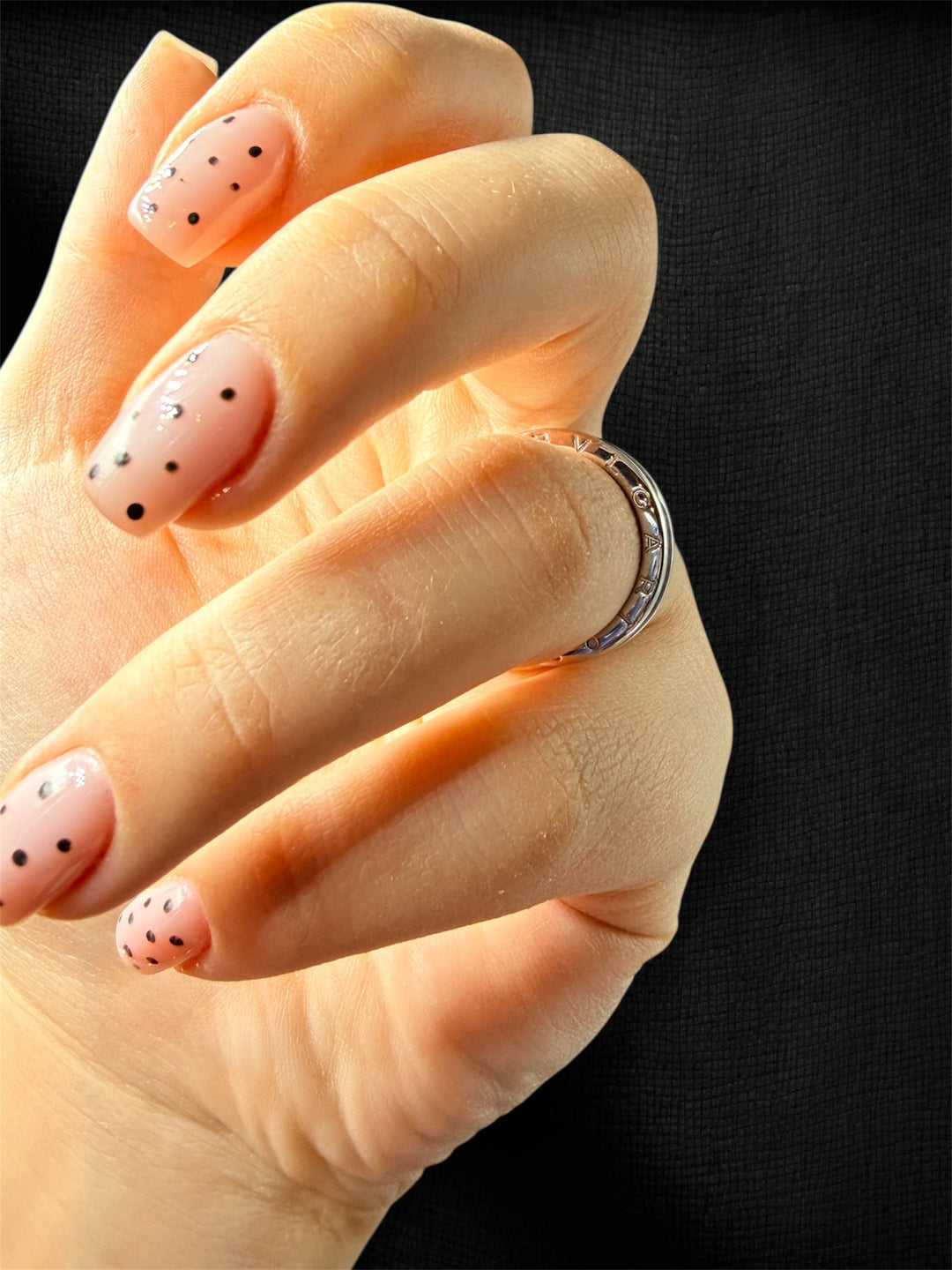 Bvlgari B.zero1 – Anello in Oro Bianco con Pavé di Diamanti