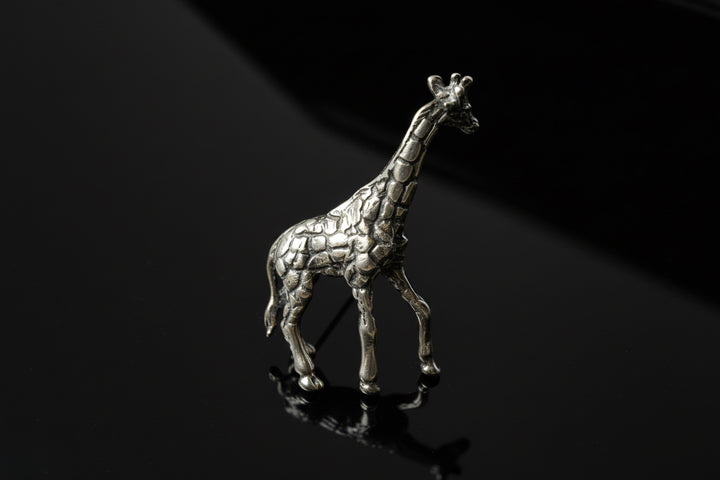 Giraffa in Argento 800 – Scultura Artigianale Italiana di Pregio