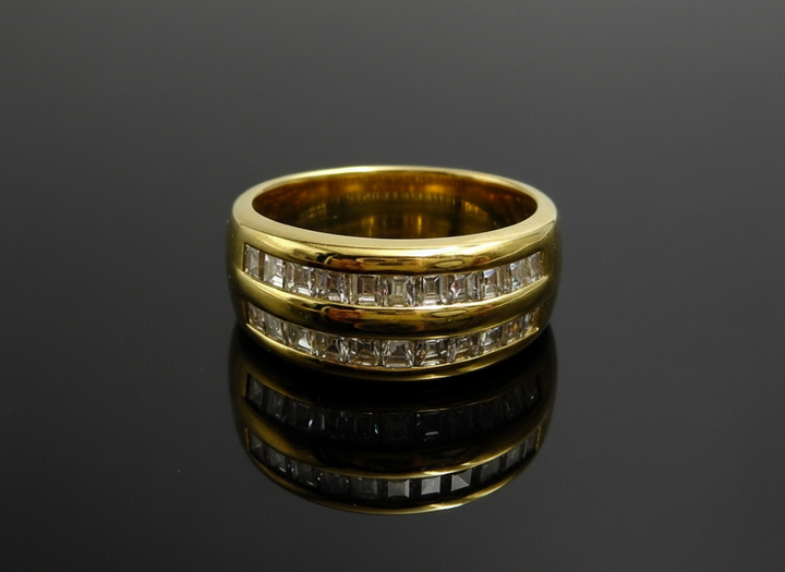 Anello a Doppio Binario con Diamanti