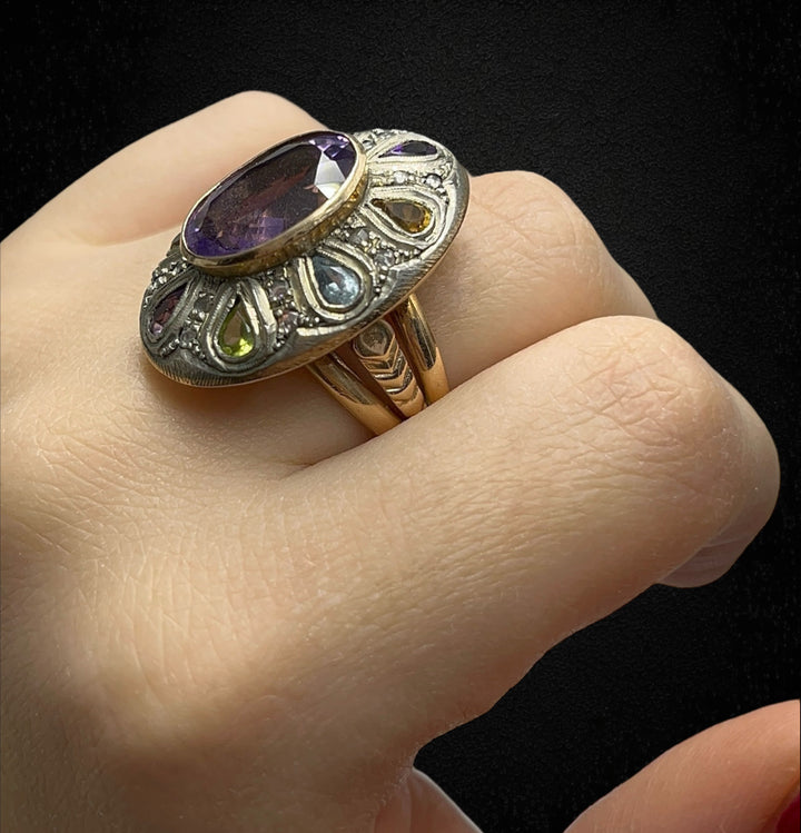 Anello Artistico con Pietre Multicolori