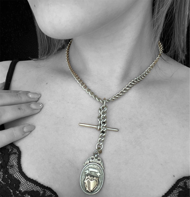 Catena inglese con pendente, XIX secolo