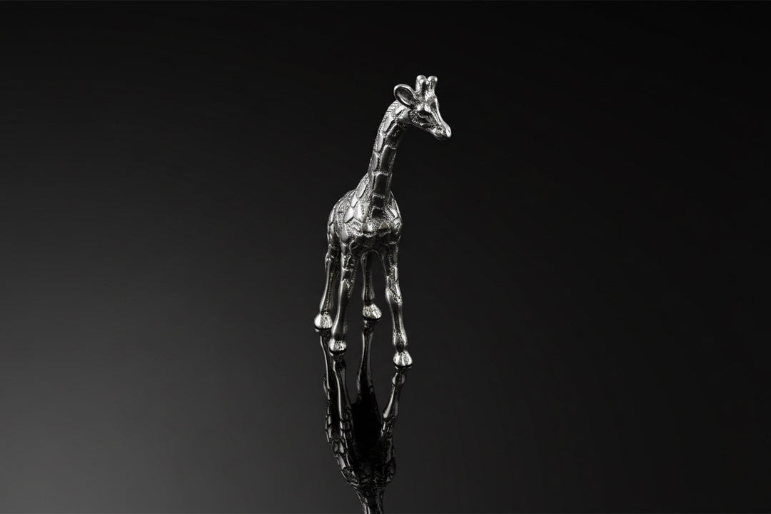 Giraffa in Argento 800 – Scultura Artigianale Italiana di Pregio