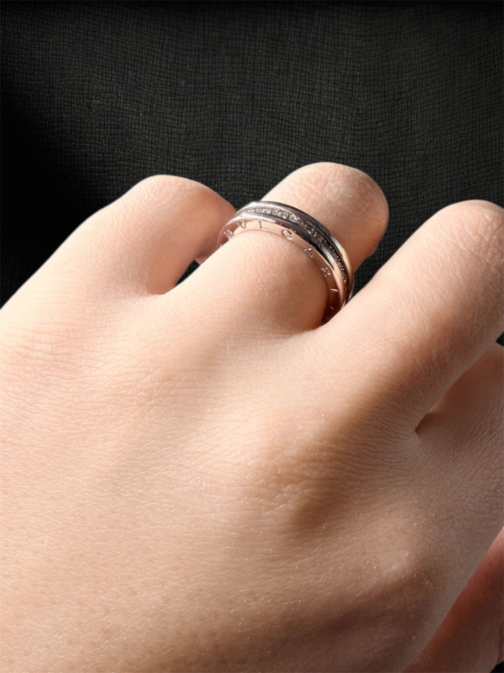 Bvlgari B.zero1 – Anello in Oro Bianco con Pavé di Diamanti