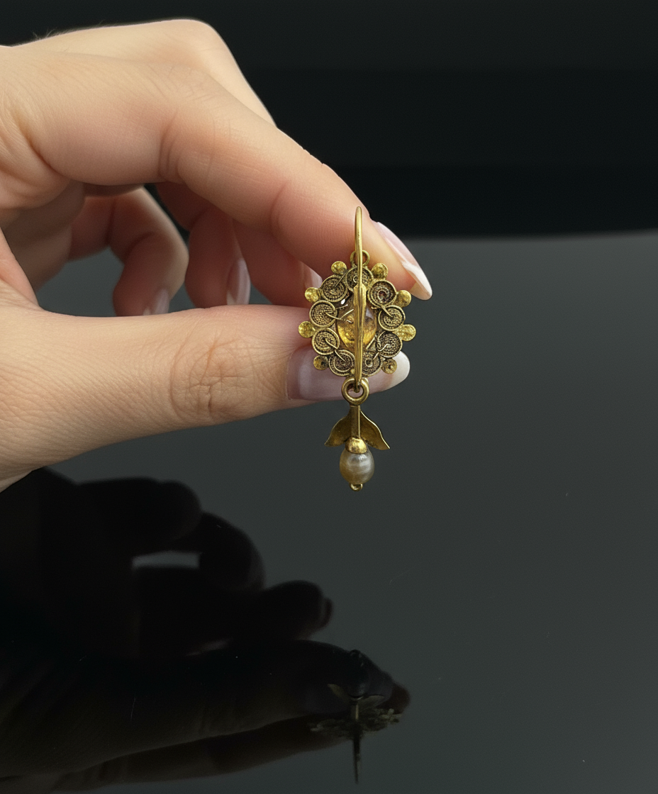 Orecchini dalmati con perle naturali, XIX secolo