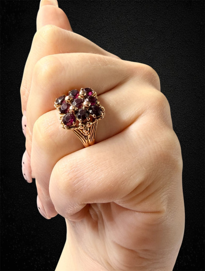 Anello con Granati Rodolite