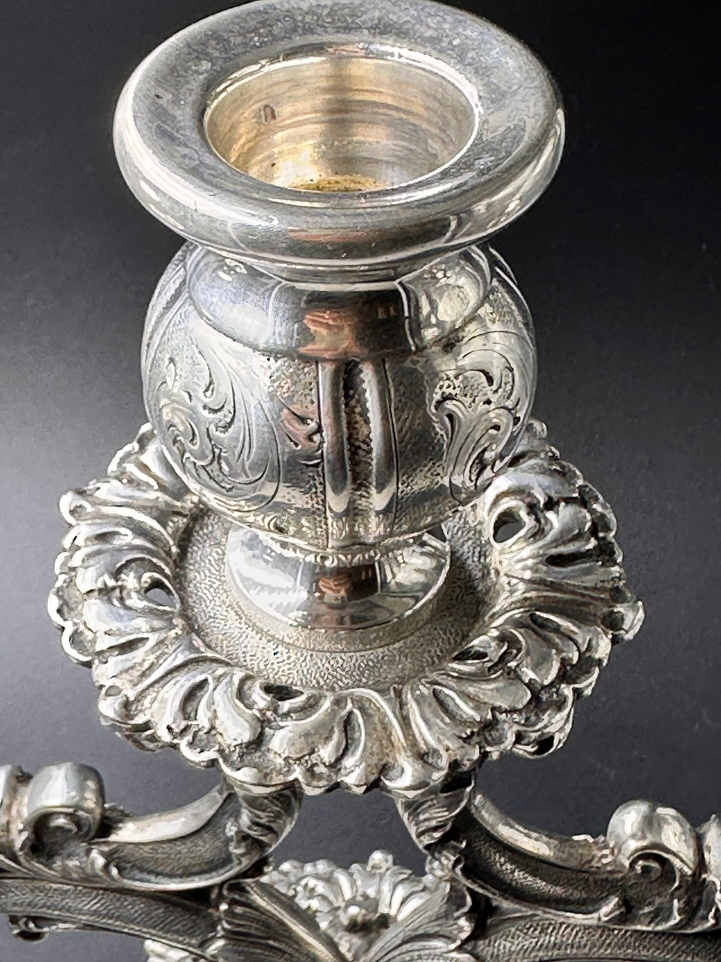 Candelabro in argento a tre braccia – VALLE' & GANDINI, Milano