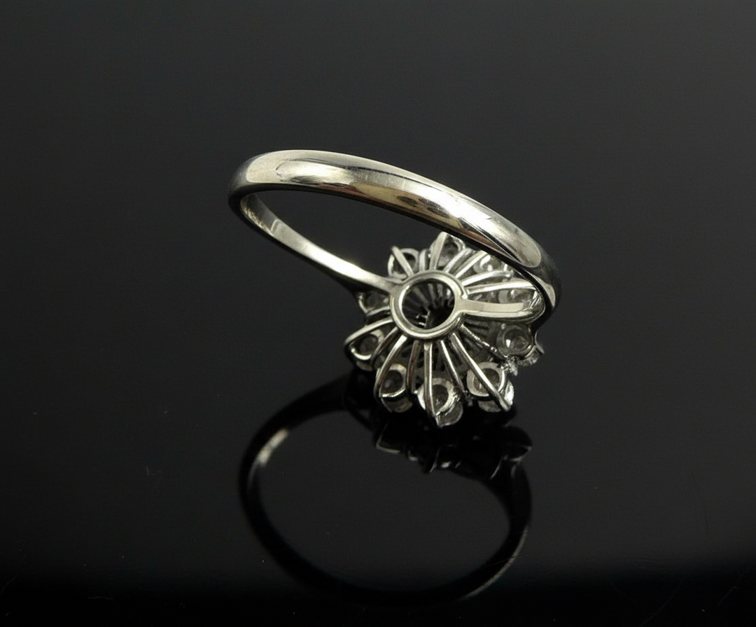 Anello in Oro Bianco con Diamanti, Periodo Littorio Italiano