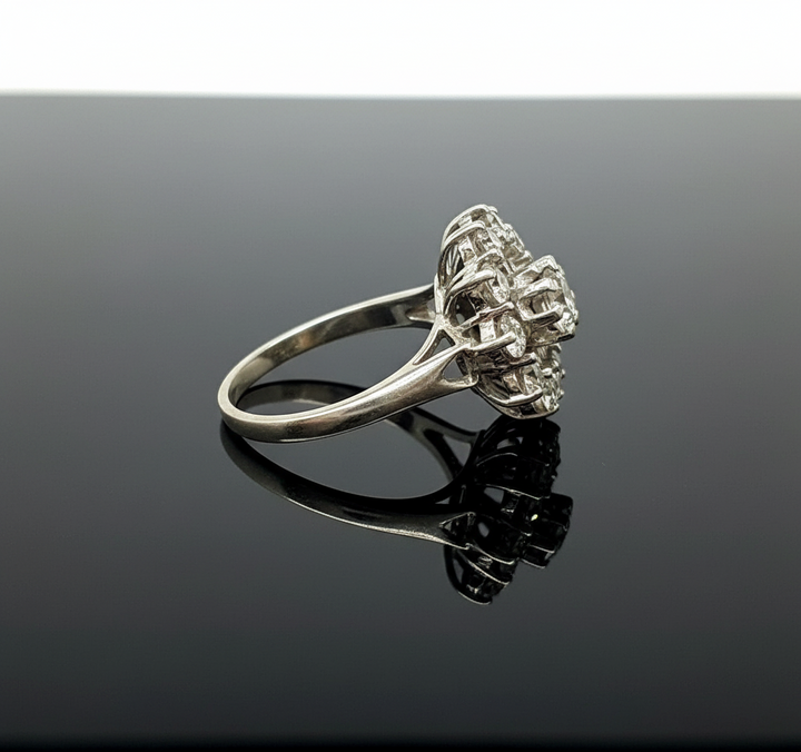 Anello in Oro Bianco con Diamanti, Periodo Littorio Italiano