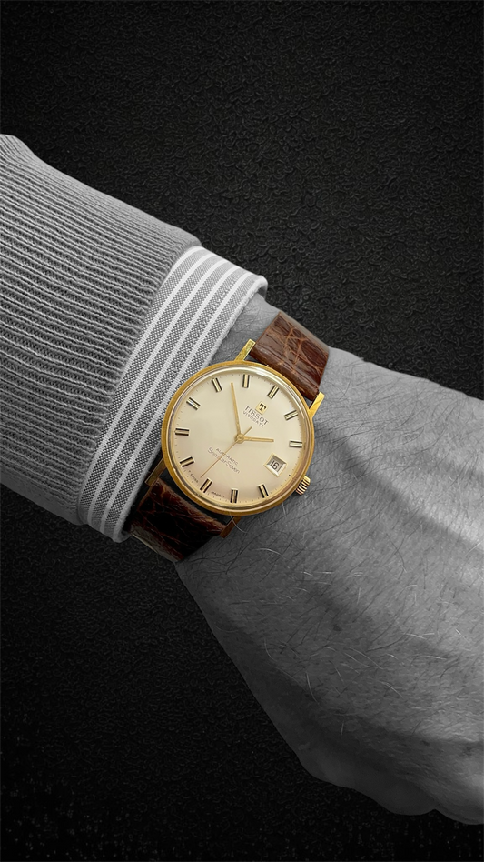 Gold case Tissot Visodate Seastar Seven automatic