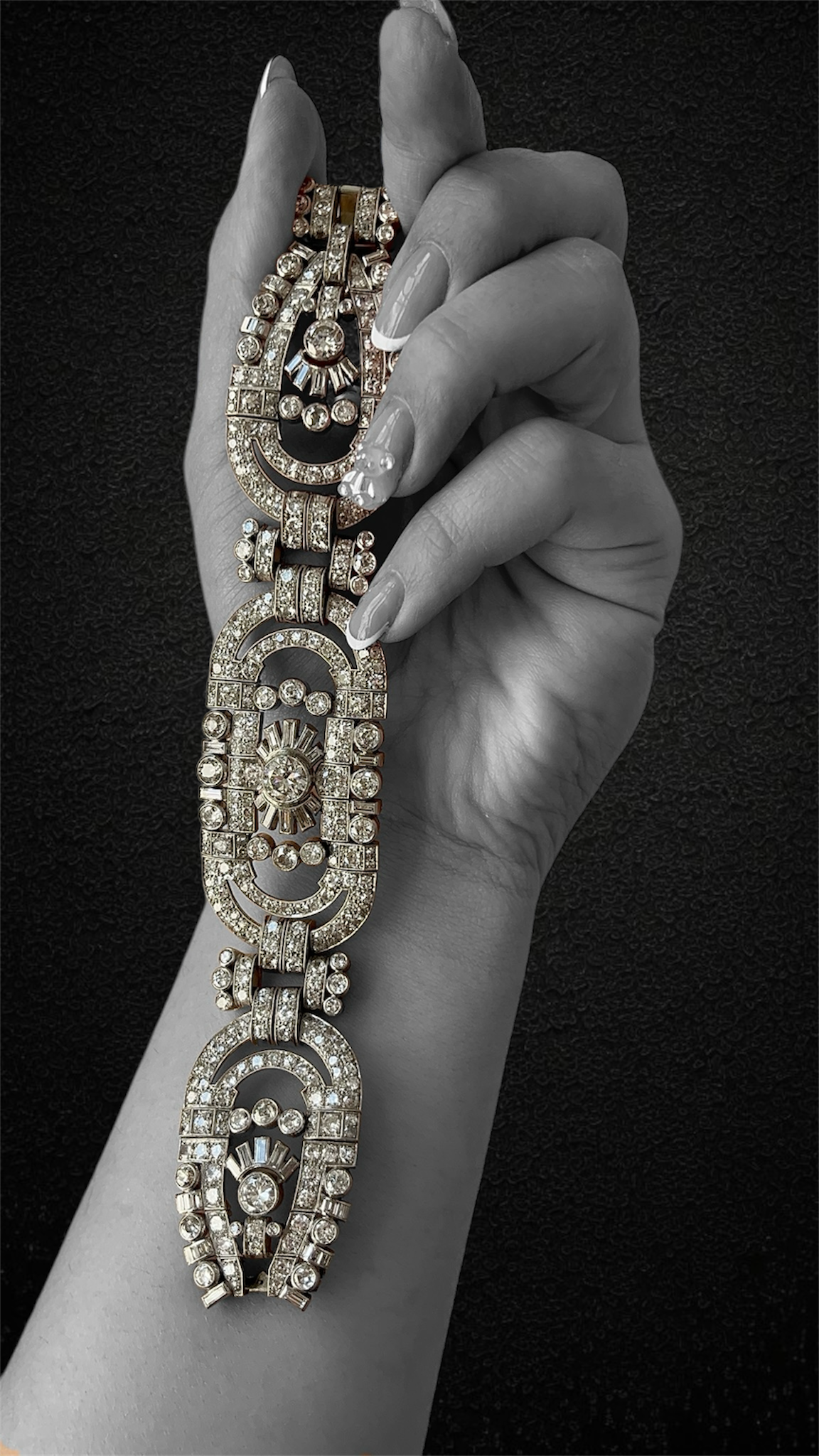 Rare art deco bracelet with diamonds, over 28 ct. Austro-Hungaric Empire