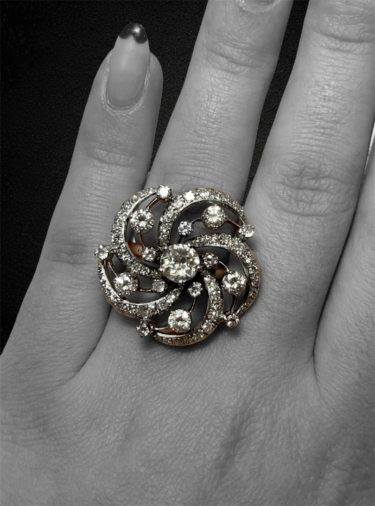 Art nouveau diamonds ring